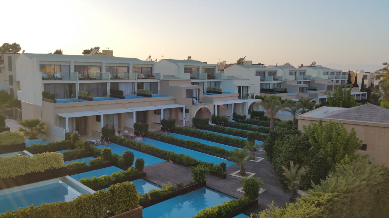 Ausblick The Ixian Grand & All Suites