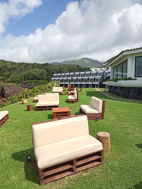 Außenansicht Caloura Hotel Resort