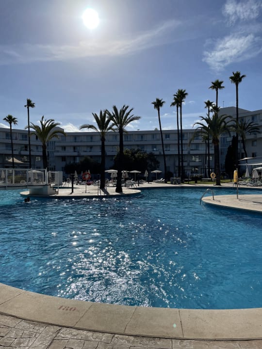 Pool Protur Vista Badia Aparthotel