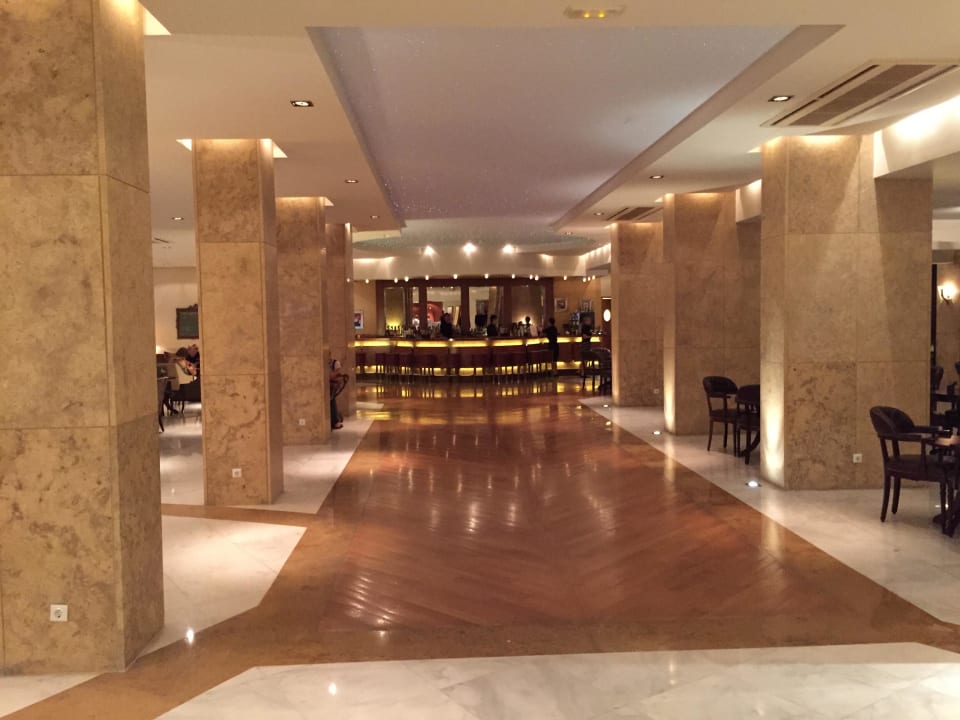 Barbereich Neptune Luxury Resort