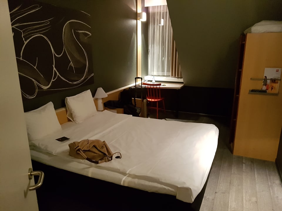 Zimmer ibis Wien City