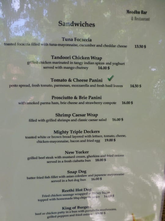 Moodhu Bar NH Collection Maldives Reethi Resort