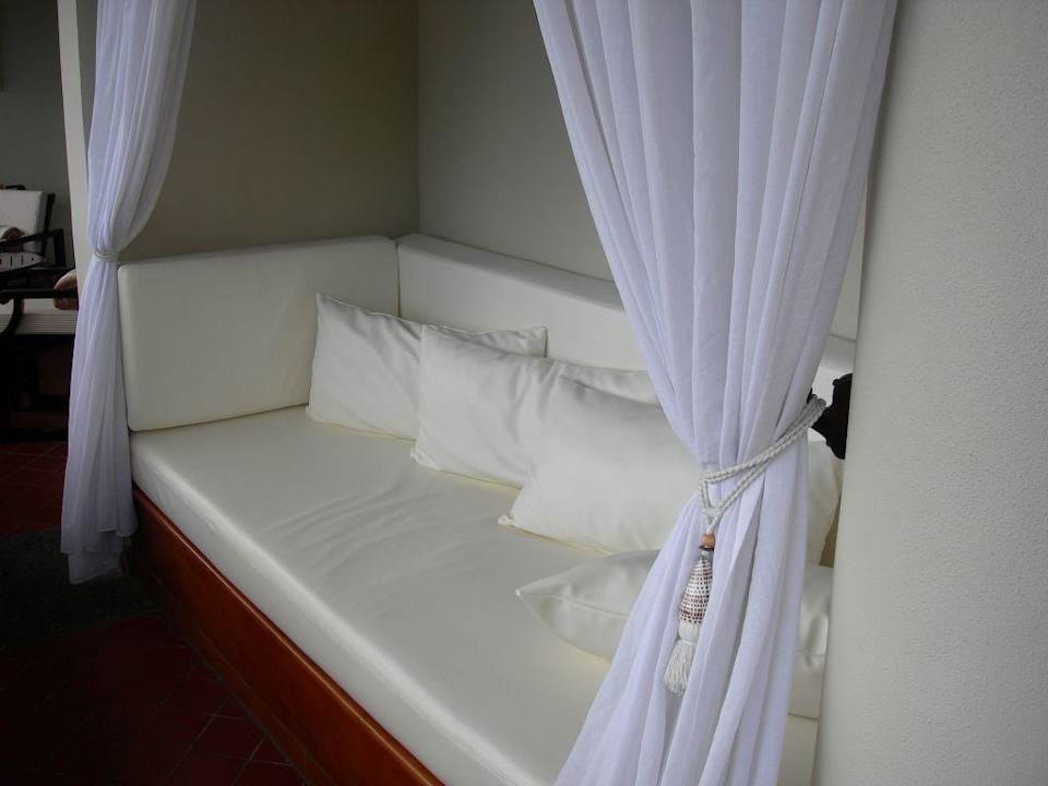 Balkon - Private Bed InterContinental Bali Resort