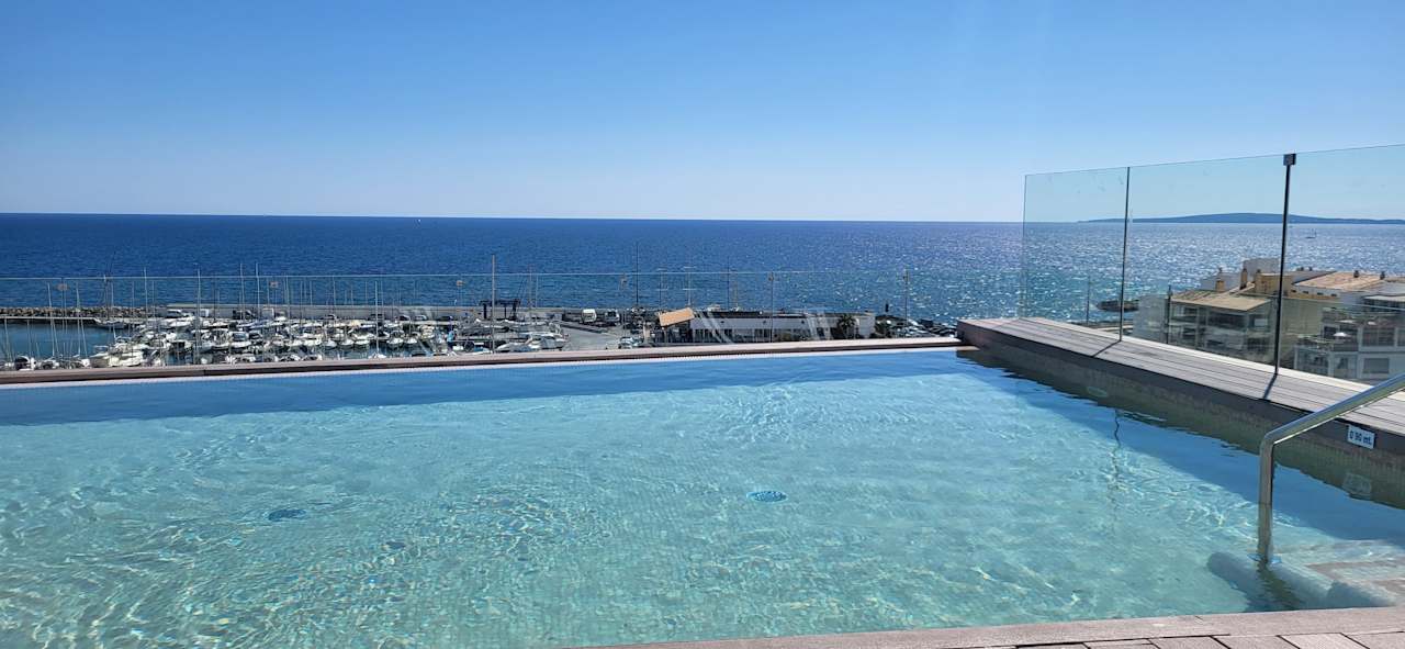 Pool Hotel Las Arenas