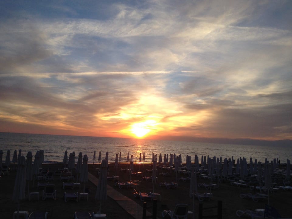 Sonnenuntergang  Hotel Grand Side