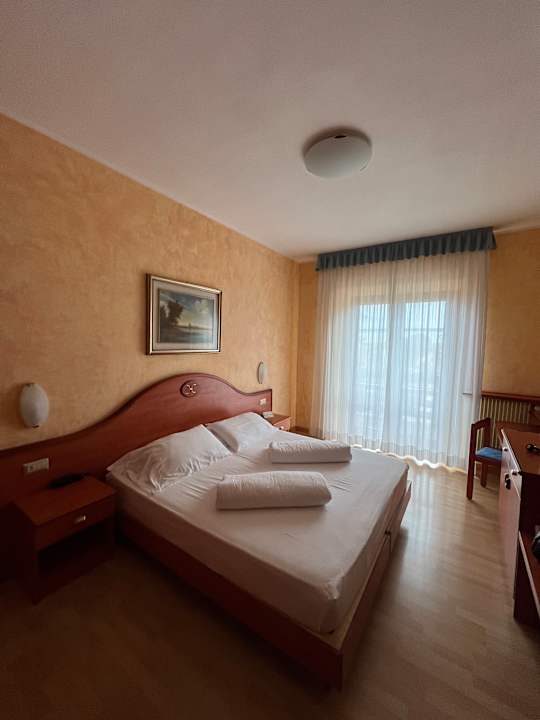 Zimmer Hotel Caravel