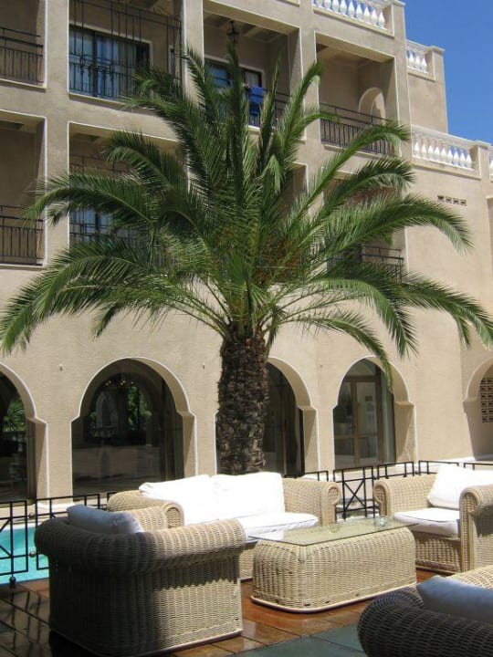 Empfang Innenhof MarBella, Mar-Bella Collection