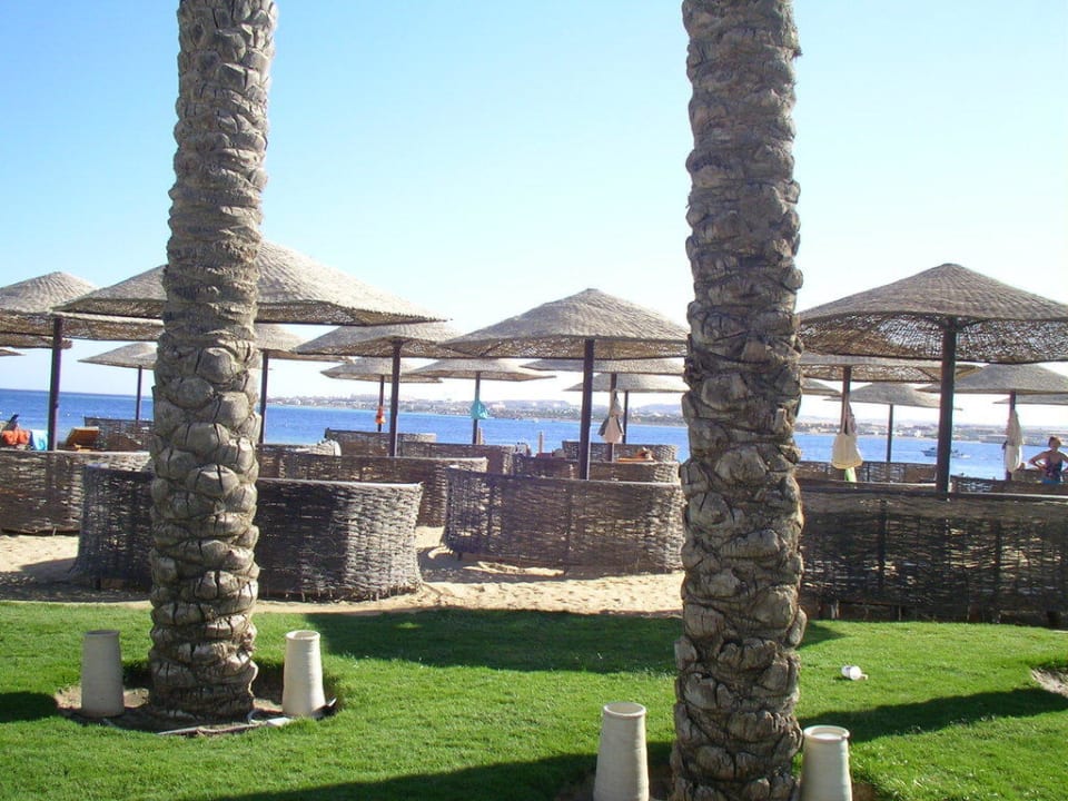 Rechts vom Palace Makadi Palace