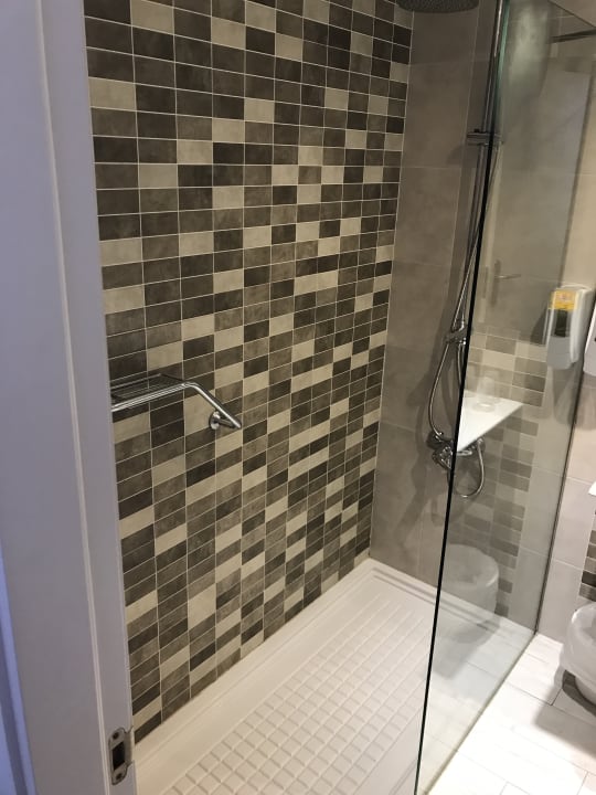 Zimmer Calimera Fido Gardens