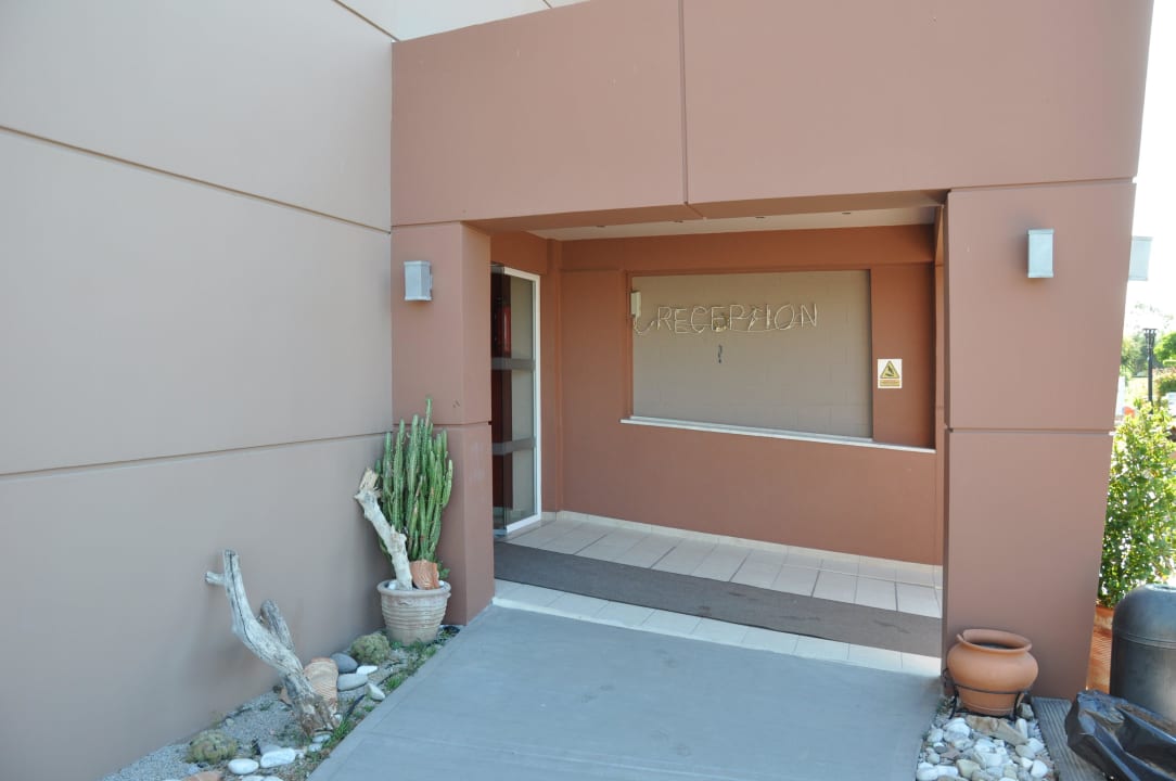 Hoteleingang Ilios K Village Resort