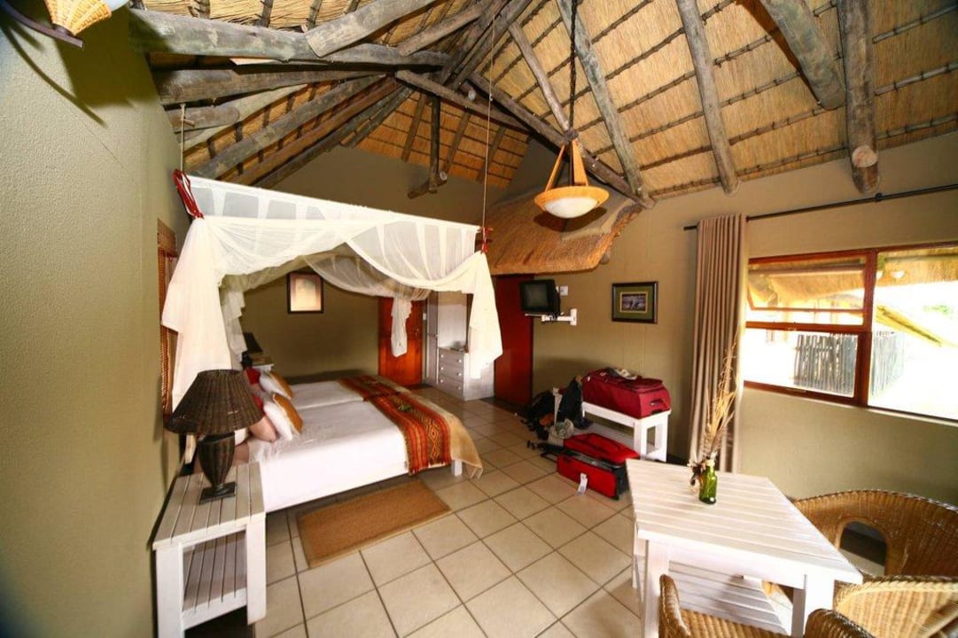 Zimmer Hotel Frans Indongo Lodge