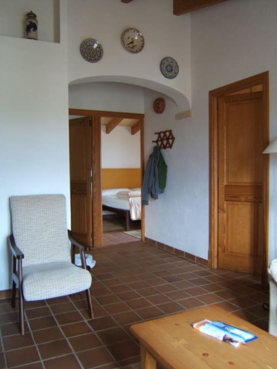 Wohnraum Zimmer 11 mit Blick zum Schlafraum Finca Sa Carrotja - Adults only