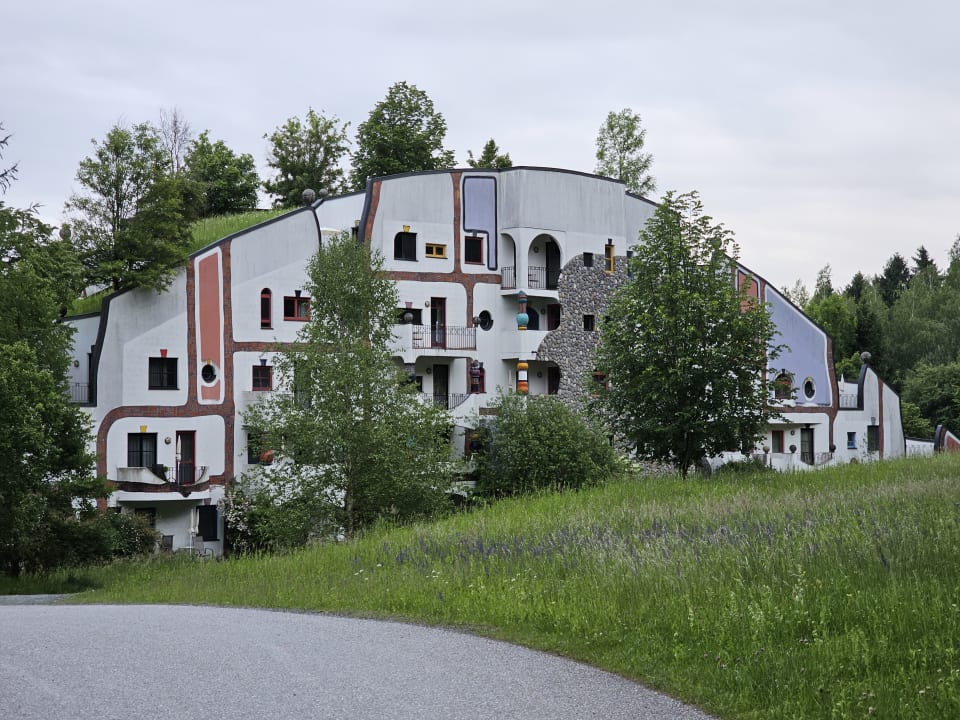 Außenansicht Rogner Bad Blumau