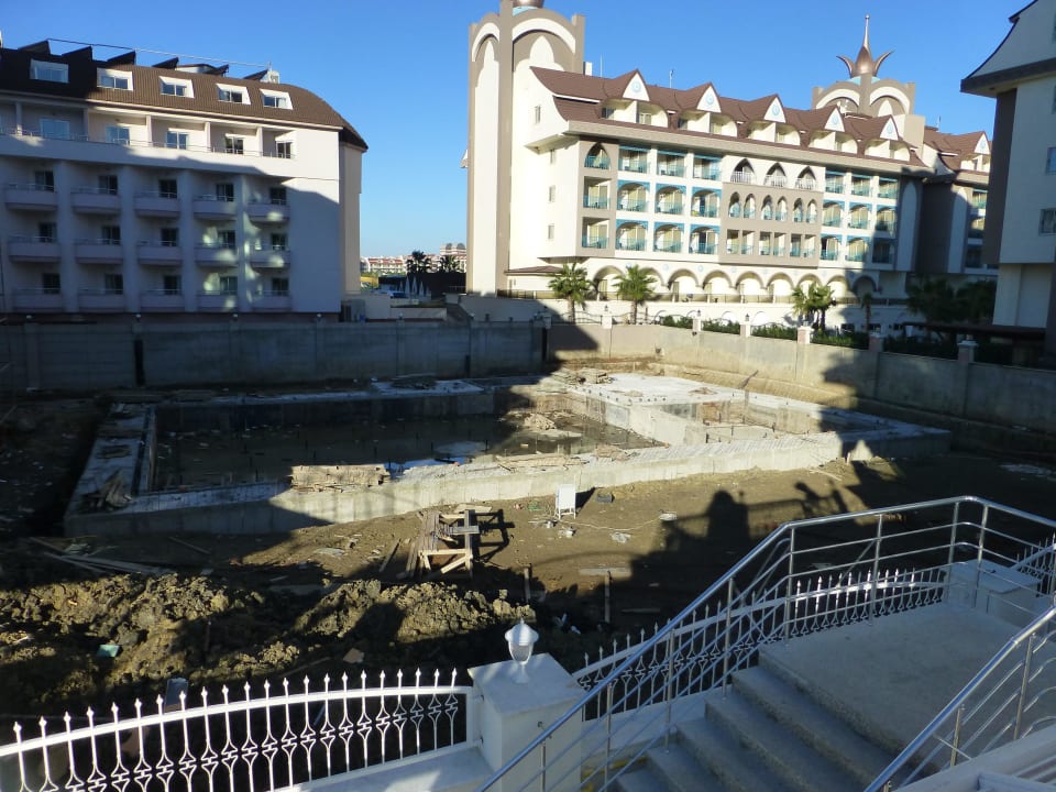 Pool Dream World Resort & Spa