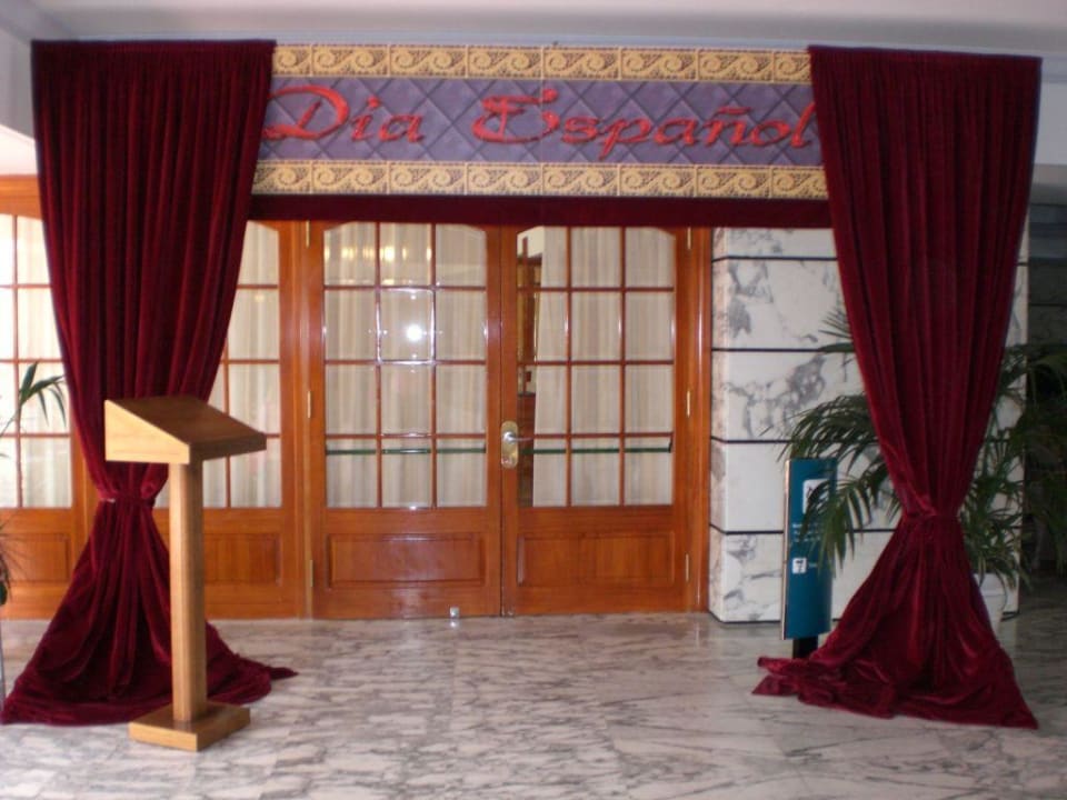 Eingang zum Essenssaal Hotel Riu Palace Palmeras