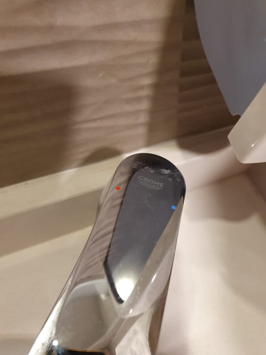 Zimmer Side Story Resort & Spa