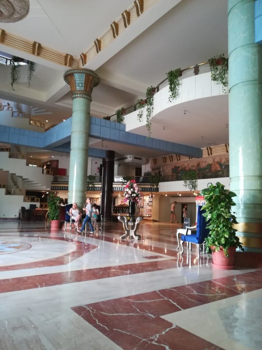Lobby Seagull Beach Resort