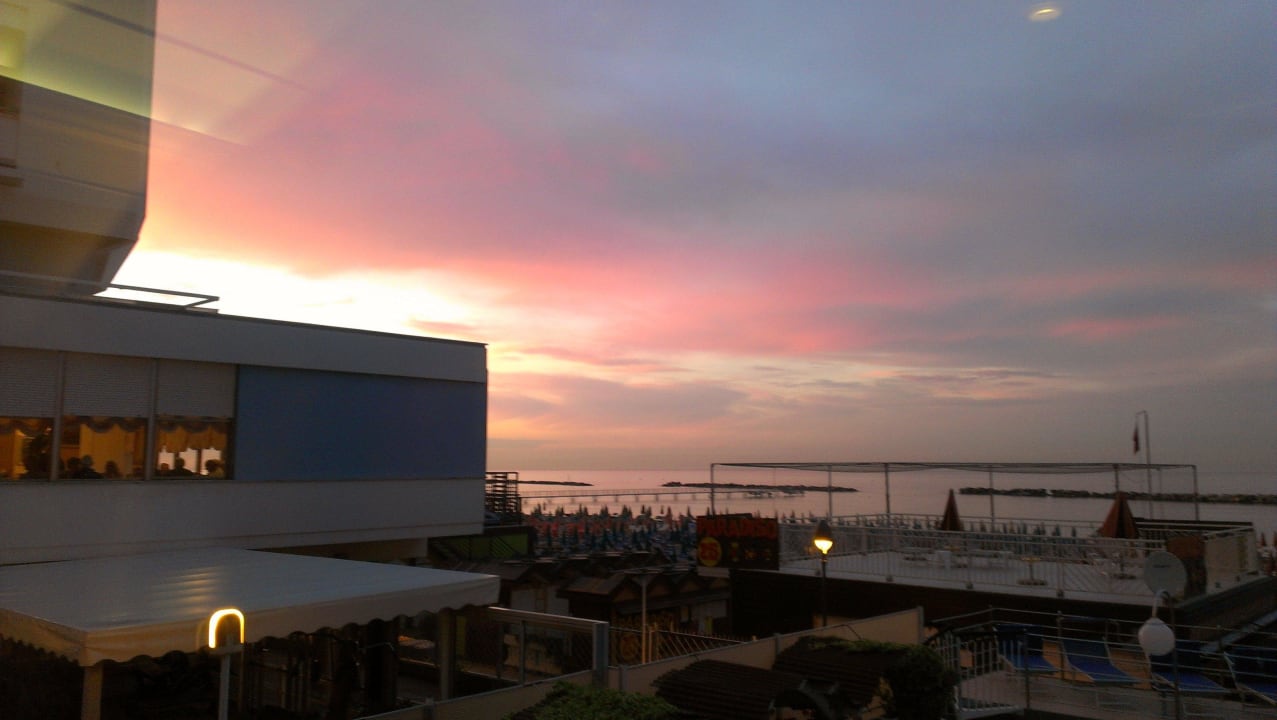 Sonnenuntergang vom Restaurant aus! Hotel Flamingo