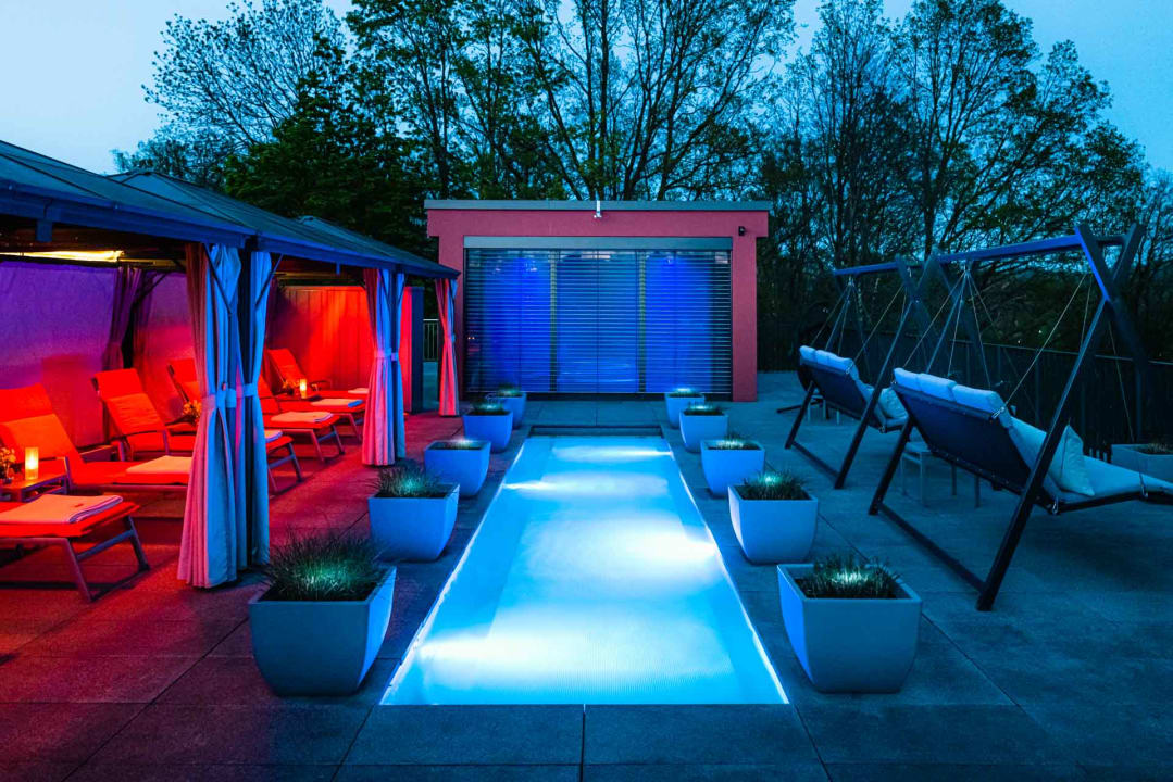 Pool HOTEL BEI SCHUMANN