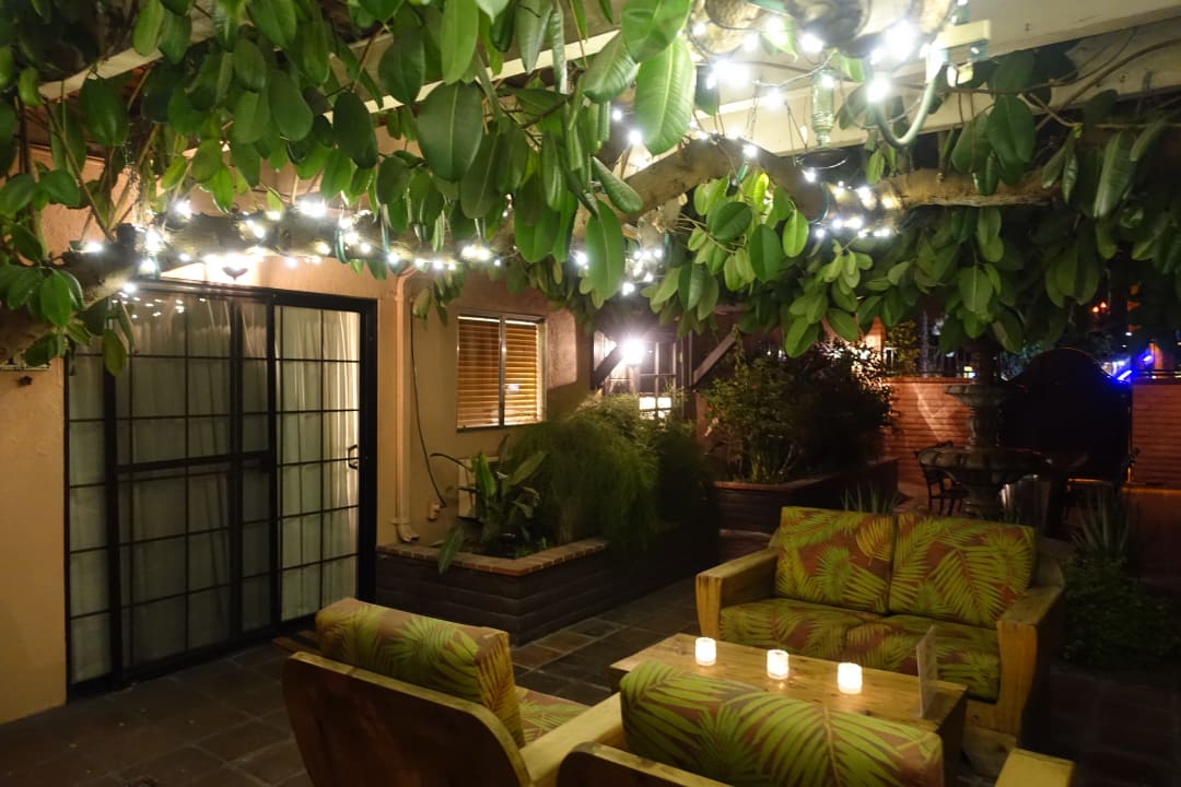 Gartenanlage Hotel California