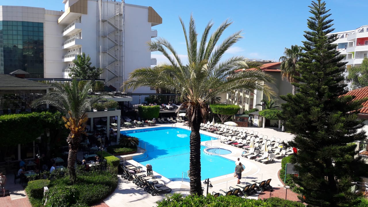 Pool Hotel Gardenia Beach