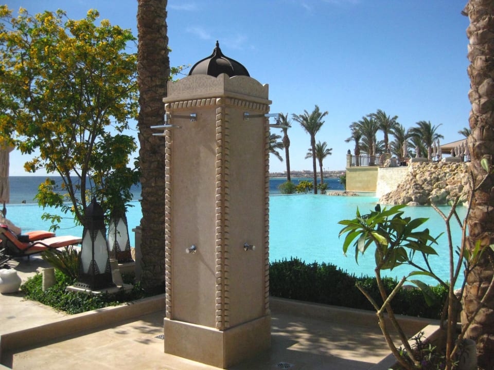 Dusche beim Pool Makadi Spa - Adults only