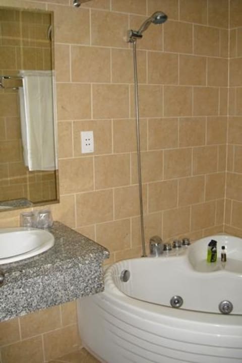 Badezimmer Hoang Ngan Hotel