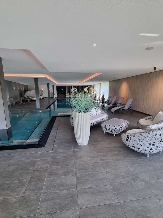 Pool Hotel Traube am See