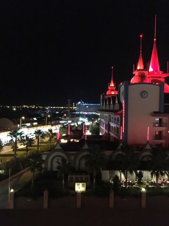 Außenansicht Well Palace Side