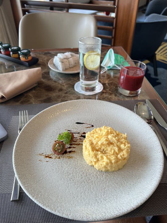 Gastro Hotel Sofitel Plaza