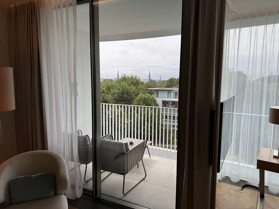 Zimmer The Fontenay Hamburg