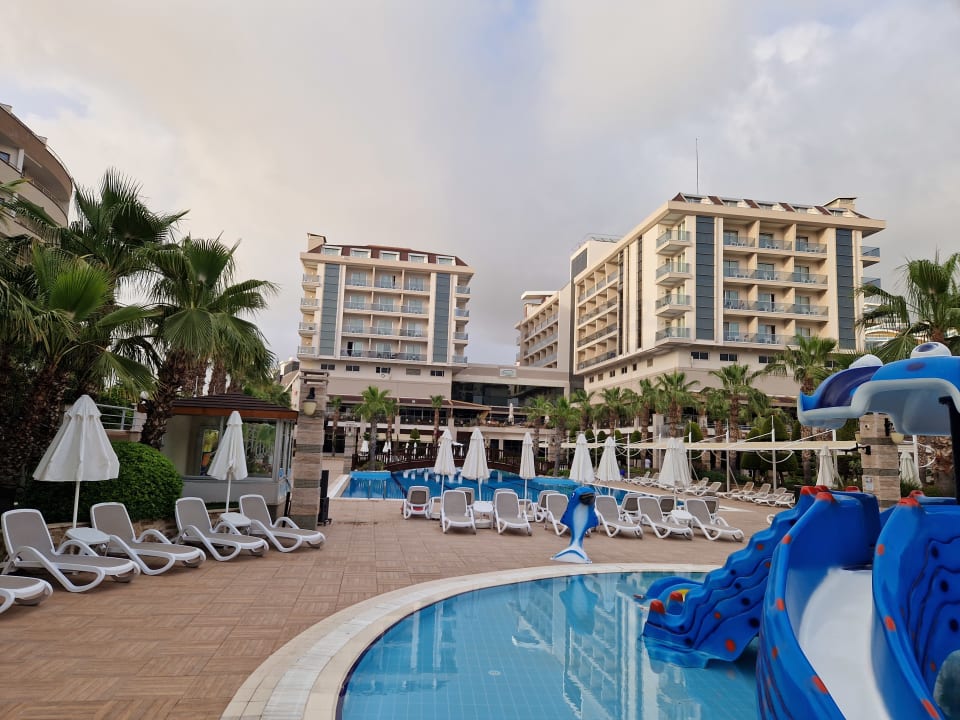 Pool Dizalya Palm Garden