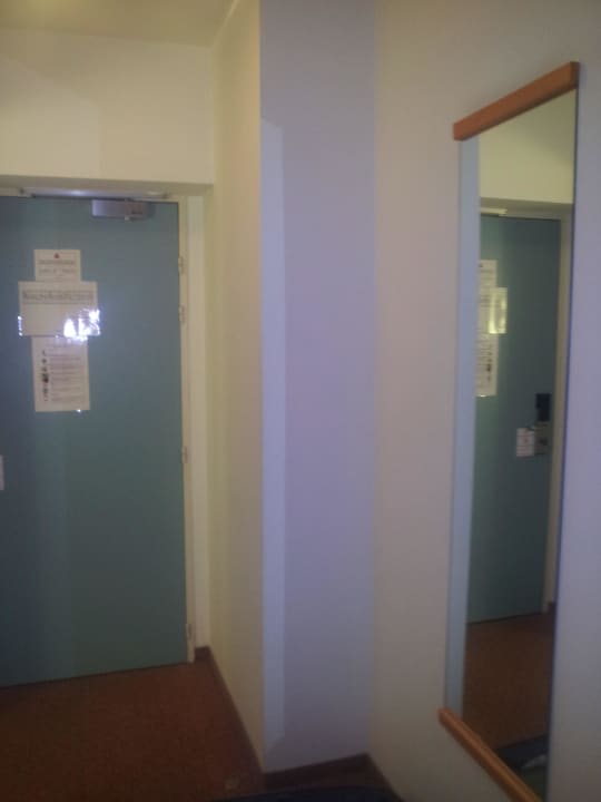 Zimmerspiegel ibis Bucuresti Gara de Nord