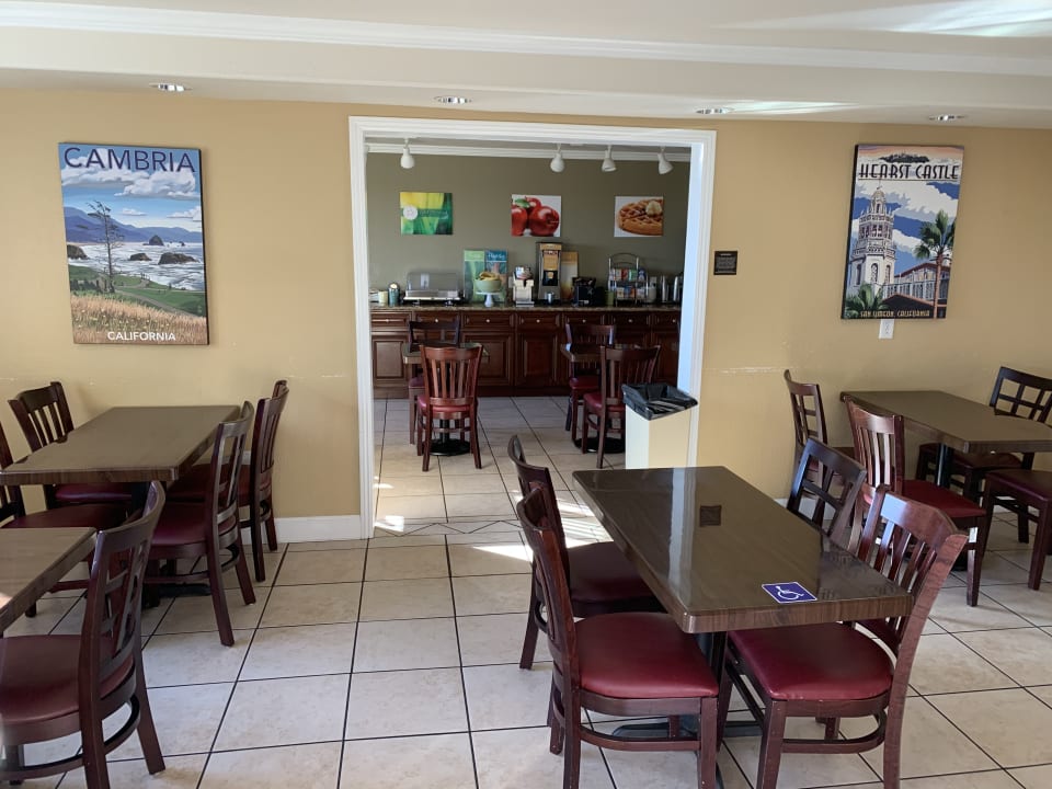 Gastro Hotel Quality Inn San Simeon