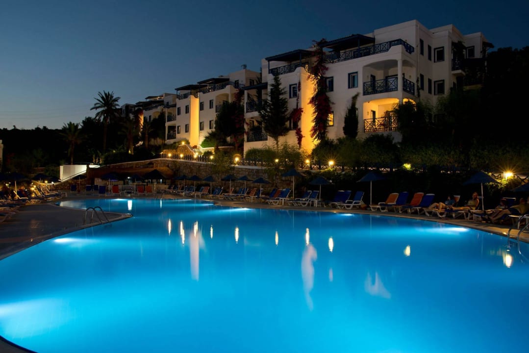 RELAX POOL BHR Bodrum Holiday Resort & Spa