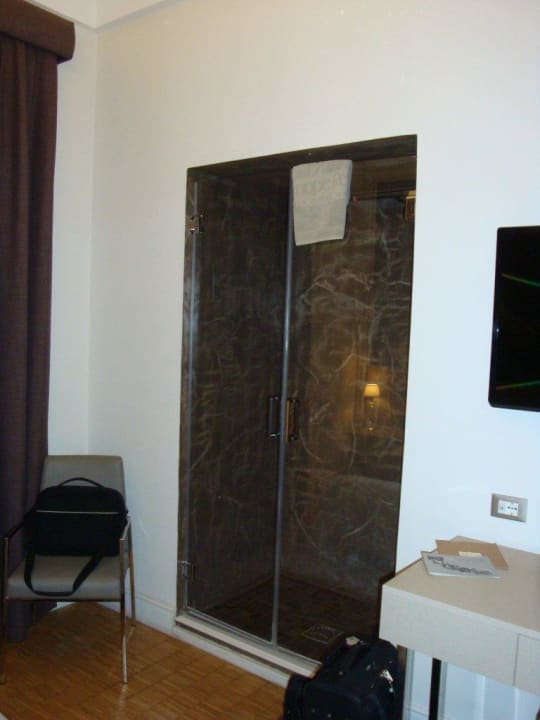 Dusche Hotel Partenope Relais