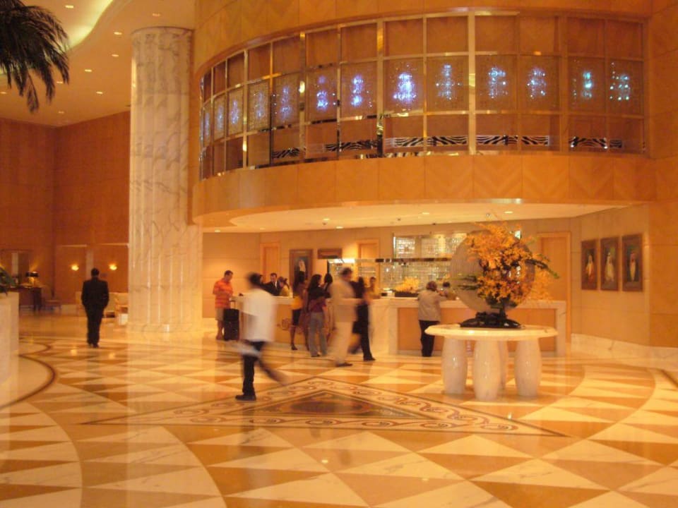 Halle 5 Grand Hyatt Dubai