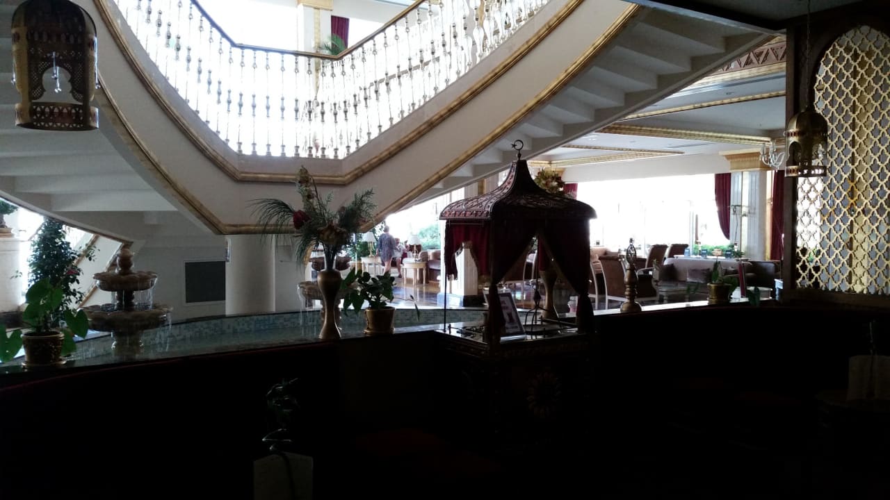Ausblicke von der Lobby Bar Diamond Excellence Resort & Spa