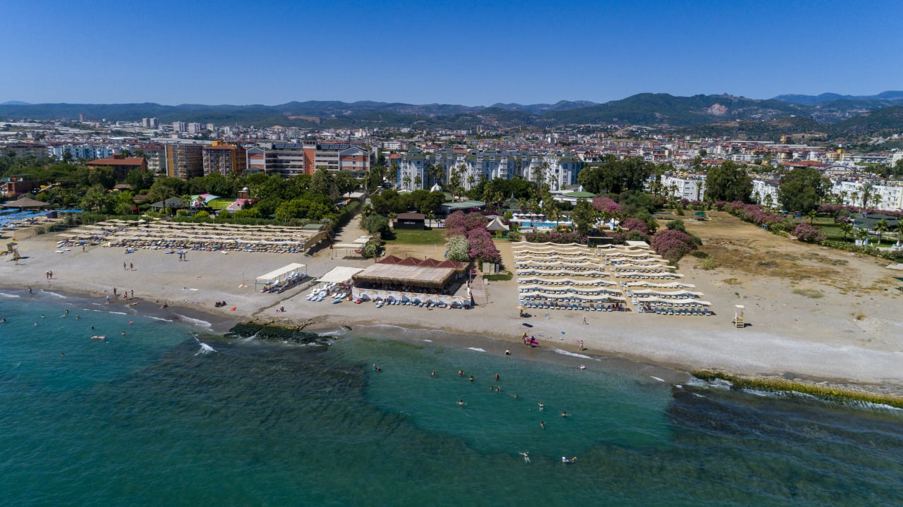 Außenansicht The Garden Beach Hotel