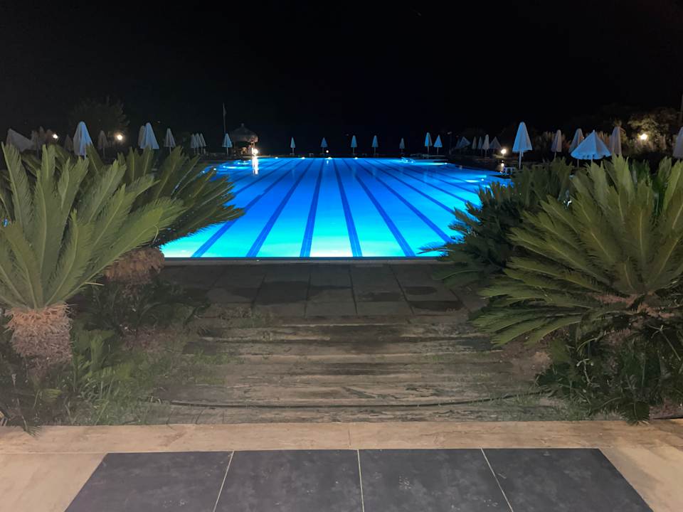 Pool Karya Family Resort  All Inclusive