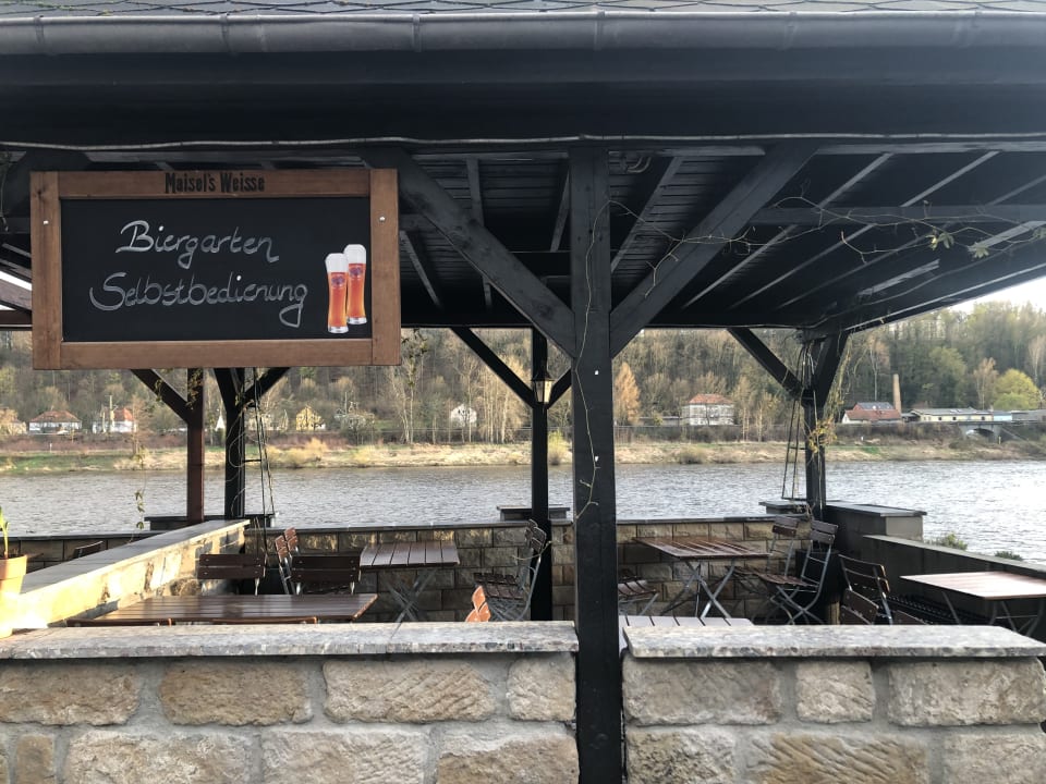 Gastro Hotel Elbparadies