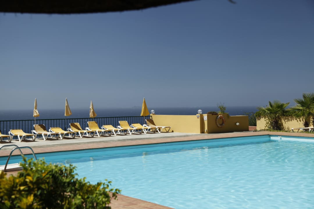 Blick auf Pool Hotel Xaguate