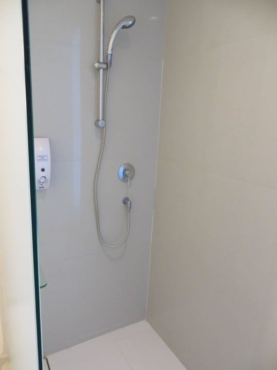 Dusche Holiday Inn Express Bangkok Siam
