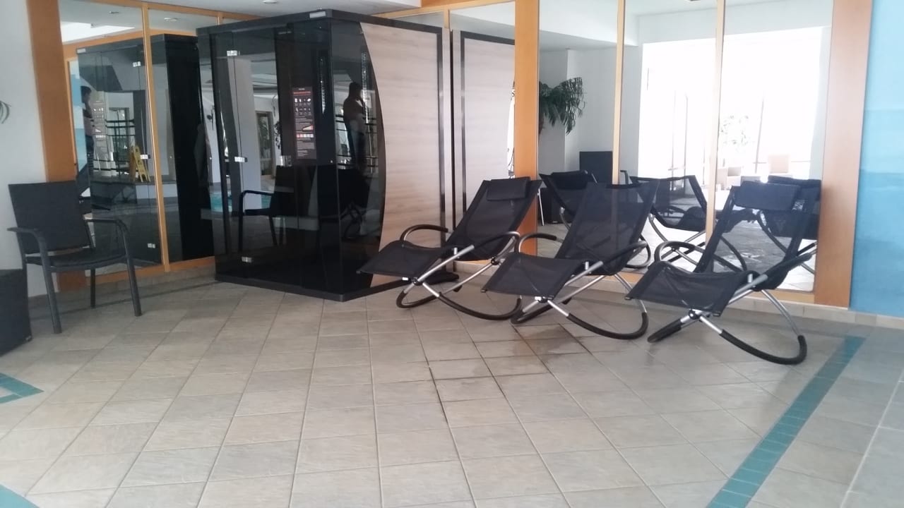 Pool Hotel Garni Alpenruh-Micheluzzi