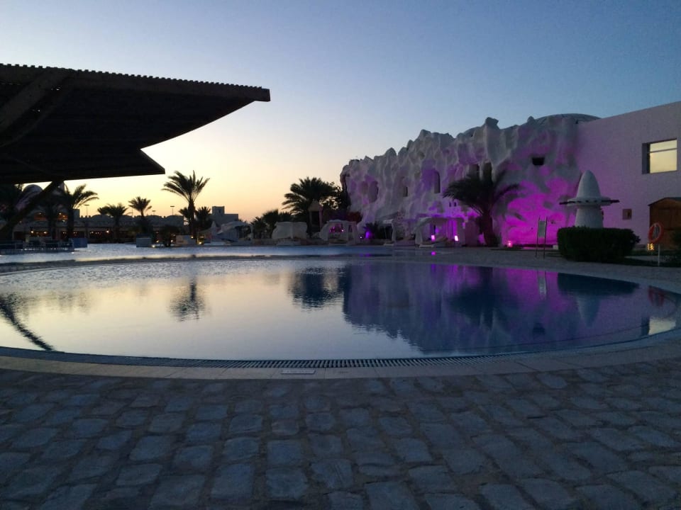 Pool Sunset ROBINSON DJERBA BAHIYA