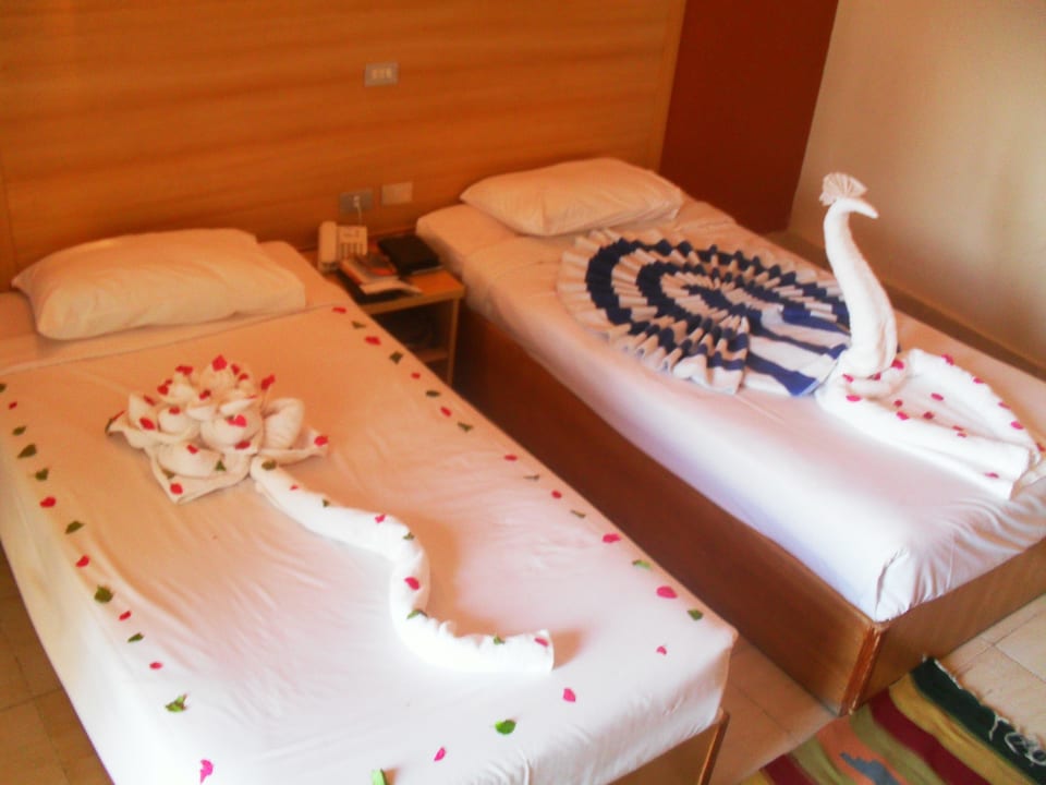 Местное искусство Bellagio Beach Resort & Spa