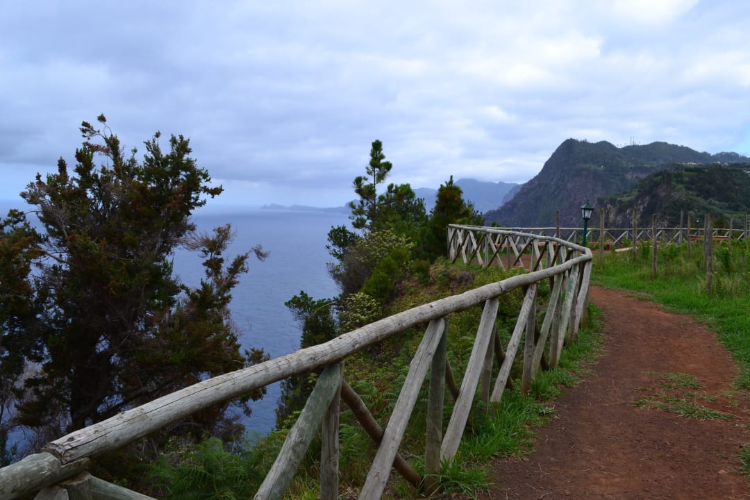 Aussicht auf das Ostkap Hotel Quinta do Furao