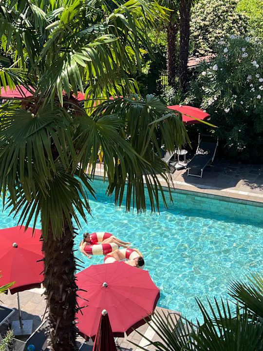 Pool Hotel Gartenresidence Zea Curtis