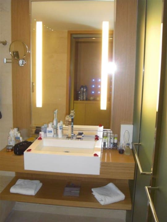 Bad Lindos Blu, Luxury Hotel & Suites - Adults only