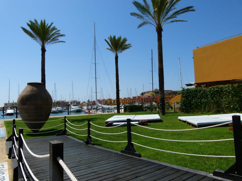 Restaurant NH Marina Portimão Resort